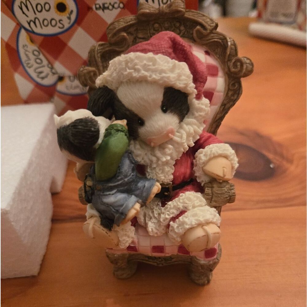 NWT Enesco Mary's Moo Moos Santa with Child Figurine